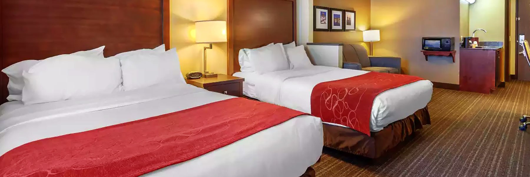 Bay Hotel Accommodations | Comfort Suites Green Bay